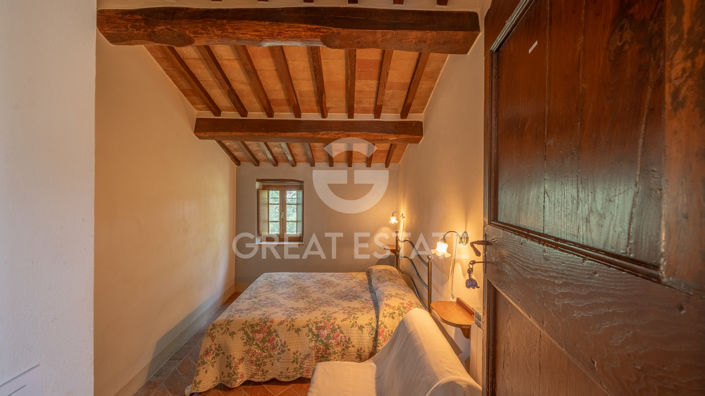Image No.45-12 Bed Country House for sale