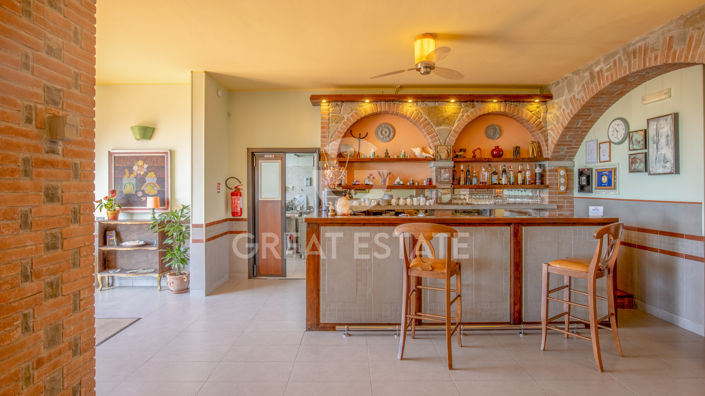 Image No.6-14 Bed Villa for sale