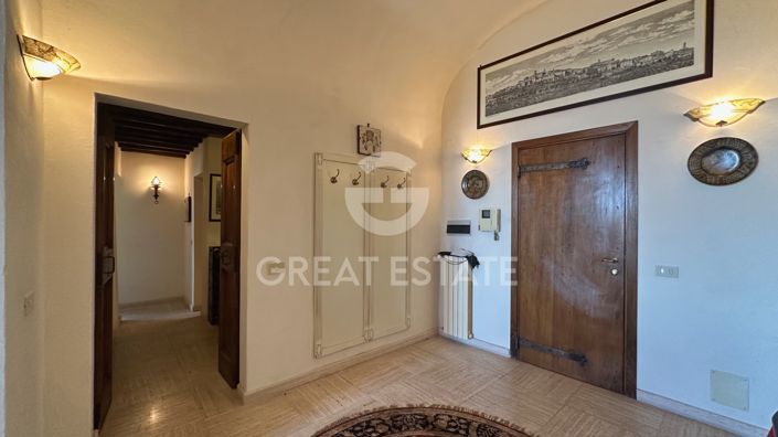 Image No.18-2 Bed Apartment for sale
