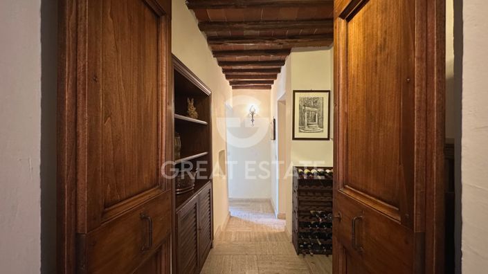 Image No.19-2 Bed Apartment for sale