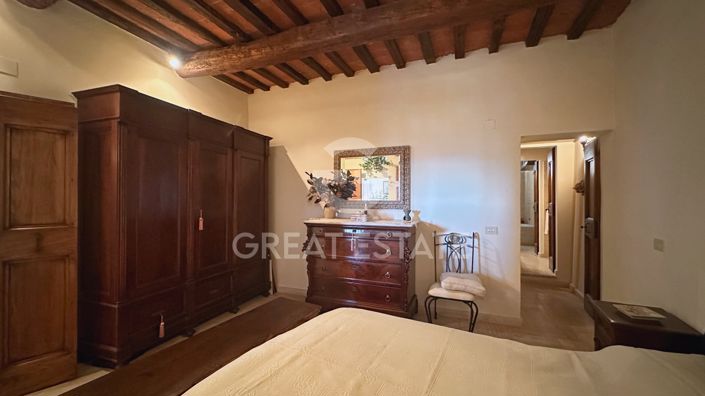 Image No.25-2 Bed Apartment for sale