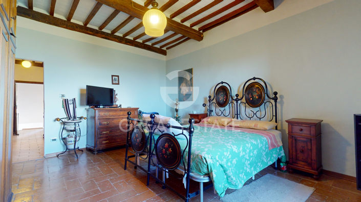 Image No.25-3 Bed Property for sale