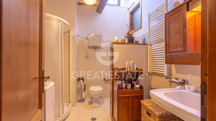 Image No.27-3 Bed Property for sale