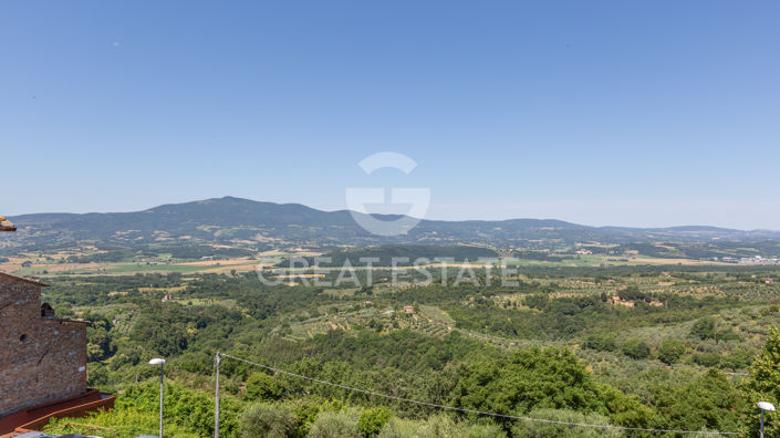 Image No.34-3 Bed Property for sale