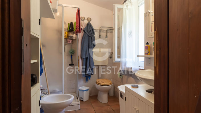 Image No.11-2 Bed Country House for sale