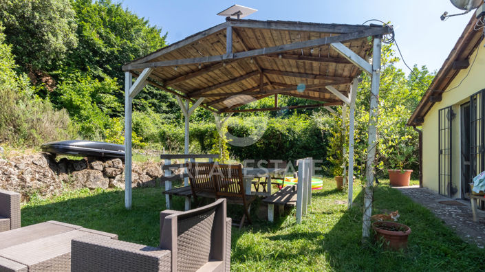 Image No.13-2 Bed Country House for sale