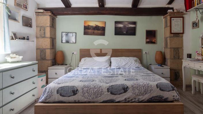 Image No.8-2 Bed Country House for sale