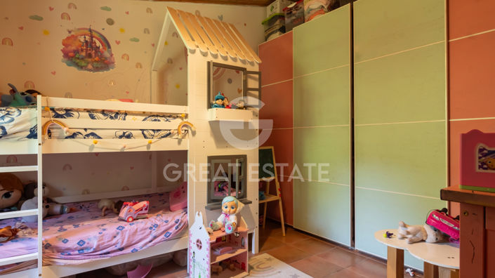 Image No.9-2 Bed Country House for sale
