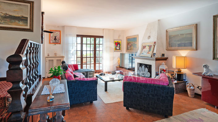 Image No.3-Maison de campagne de 4 chambres à vendre à Piombino
