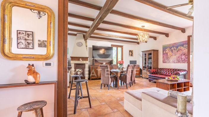 Image No.21-4 Bed Country House for sale