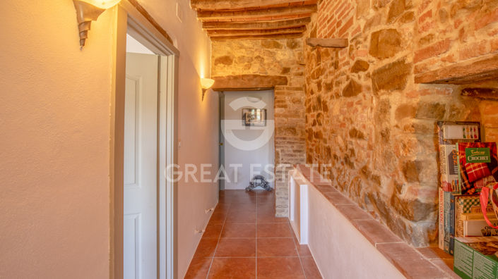 Image No.17-3 Bed Country House for sale