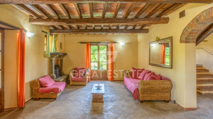 Image No.5-Maison de campagne de 3 chambres à vendre à Cortona