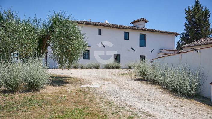 Image No.21-7 Bed Country House for sale
