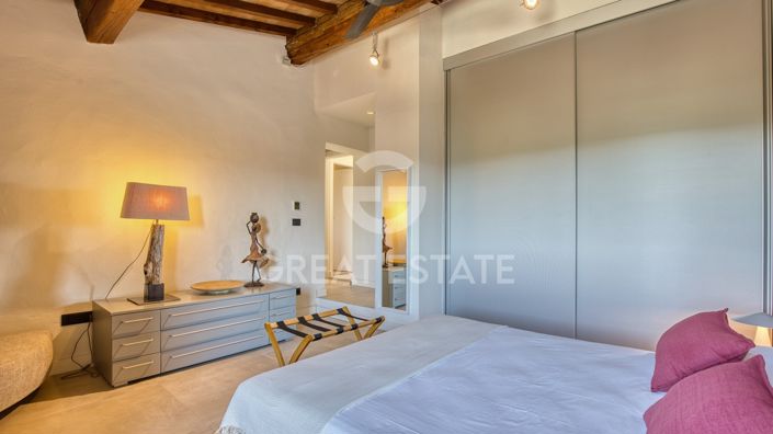 Image No.38-7 Bed Country House for sale