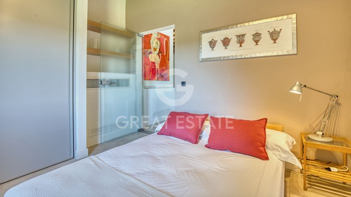 Image No.42-7 Bed Country House for sale