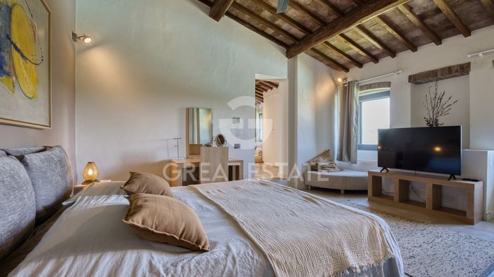 Image No.47-7 Bed Country House for sale