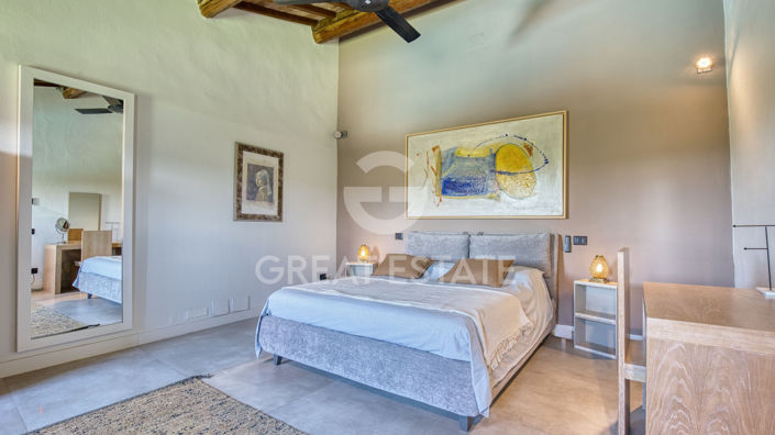 Image No.48-7 Bed Country House for sale