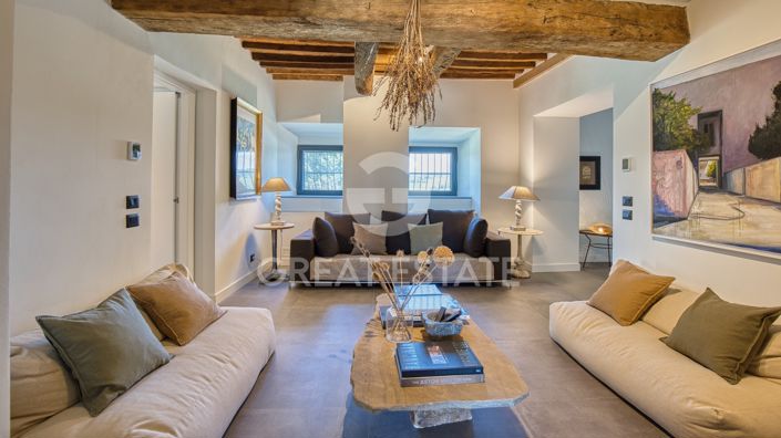 Image No.7-7 Bed Country House for sale
