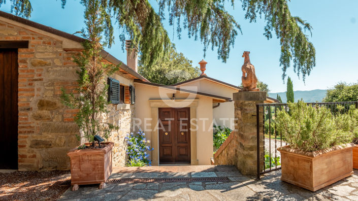 Image No.18-4 Bed Villa for sale