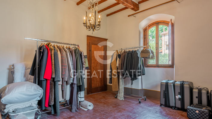 Image No.42-4 Bed Villa for sale