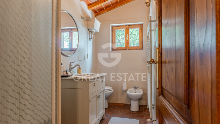 Image No.48-4 Bed Villa for sale