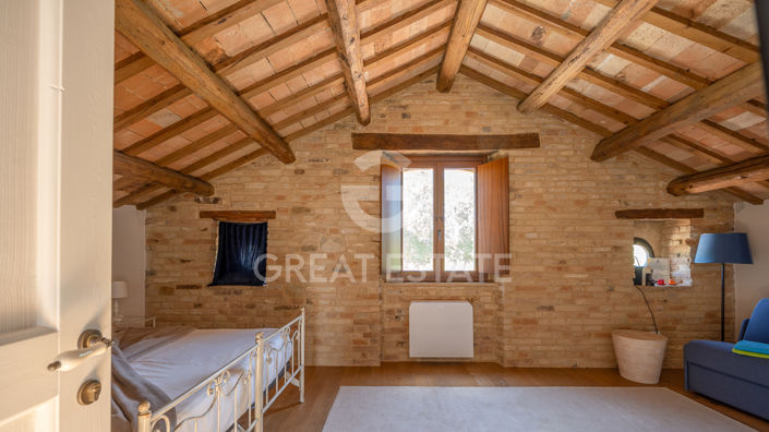 Image No.40-9 Bed Country House for sale