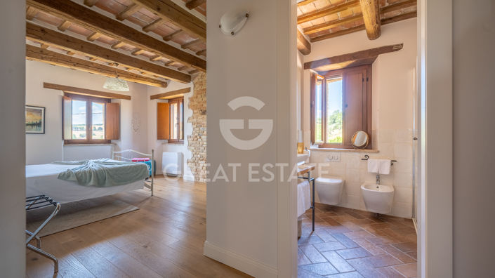 Image No.50-9 Bed Country House for sale