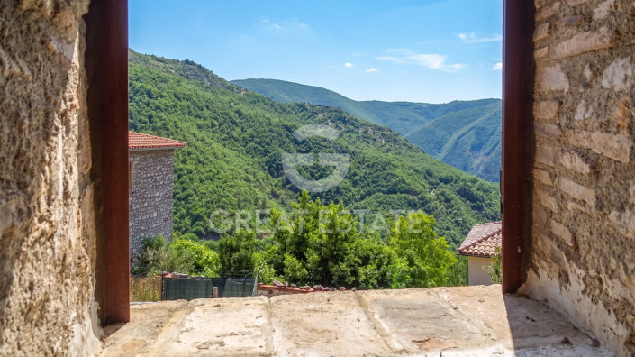 Image No.16-2 Bed Property for sale