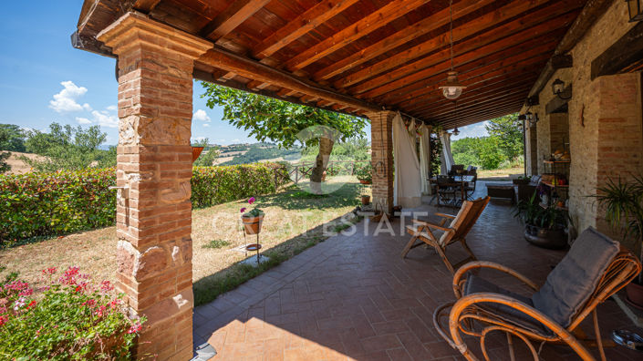Image No.15-6 Bed Country House for sale