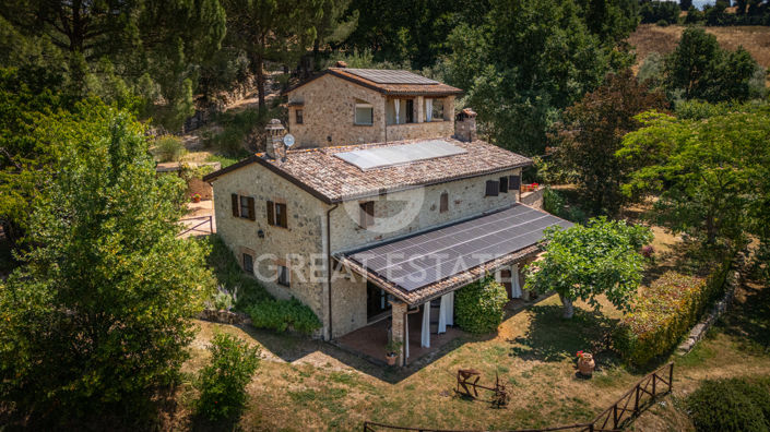 Image No.18-6 Bed Country House for sale
