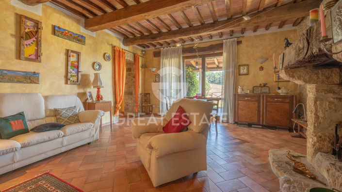 Image No.23-6 Bed Country House for sale