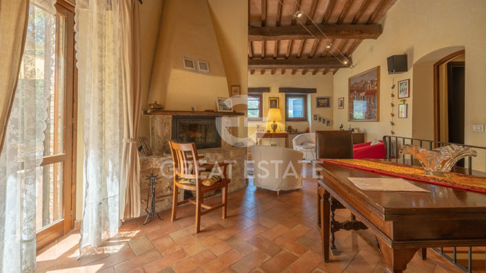 Image No.30-6 Bed Country House for sale