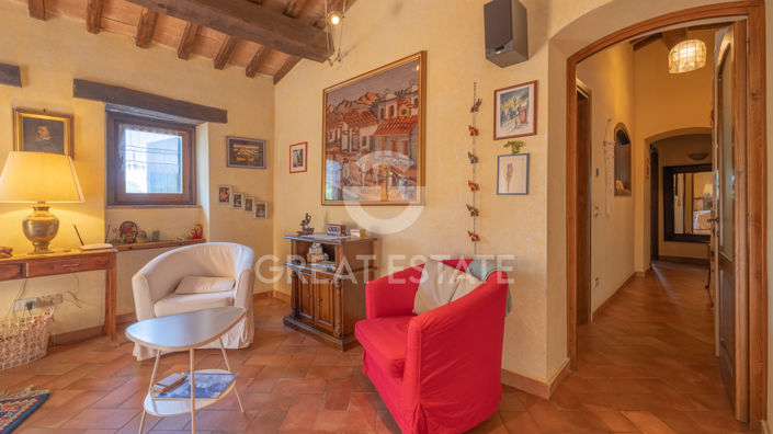 Image No.31-6 Bed Country House for sale