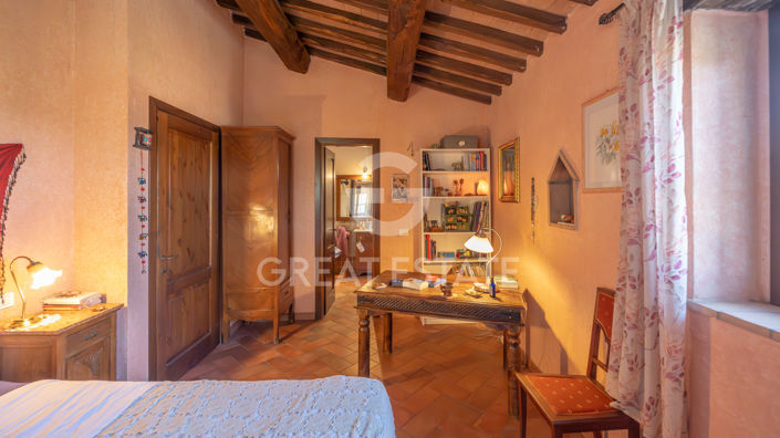 Image No.35-6 Bed Country House for sale