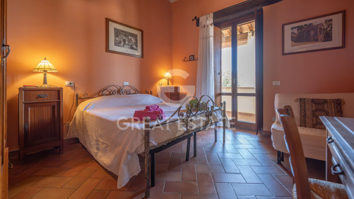 Image No.49-6 Bed Country House for sale
