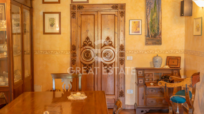 Image No.51-6 Bed Country House for sale