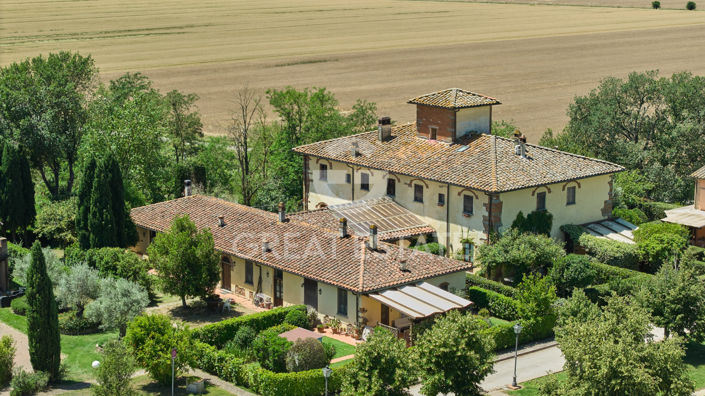 Image No.18-2 Bed Country House for sale