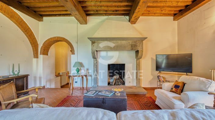 Image No.26-2 Bed Country House for sale