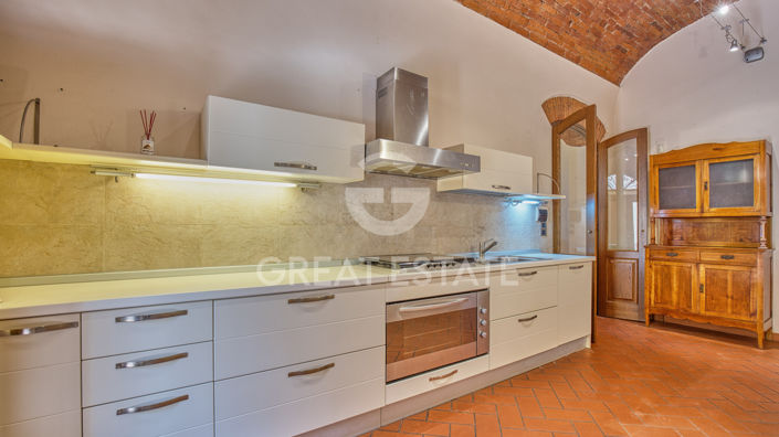 Image No.30-2 Bed Country House for sale