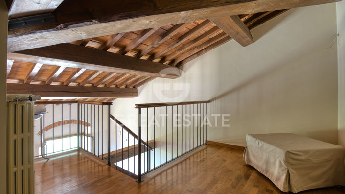 Image No.33-2 Bed Country House for sale