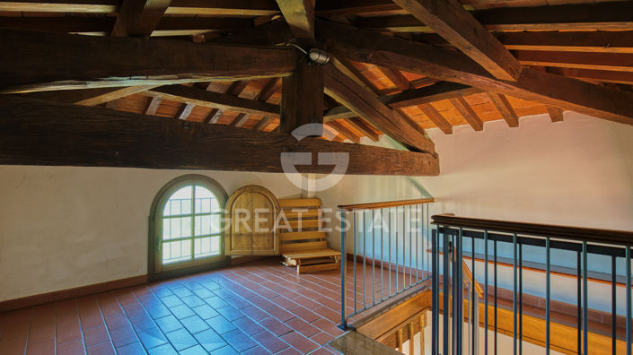 Image No.38-2 Bed Country House for sale
