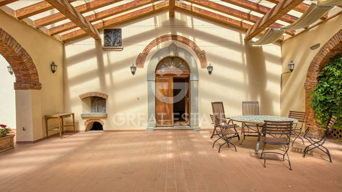 Image No.9-2 Bed Country House for sale