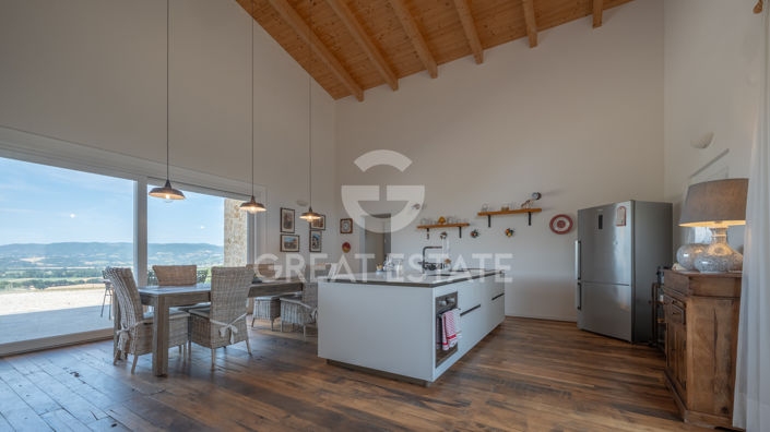 Image No.18-3 Bed Country House for sale