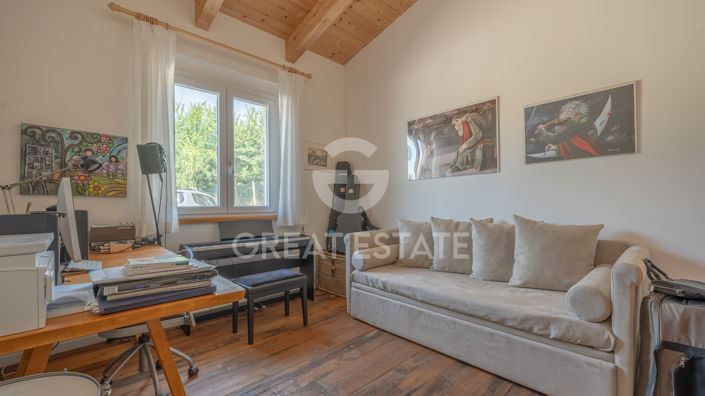 Image No.33-3 Bed Country House for sale