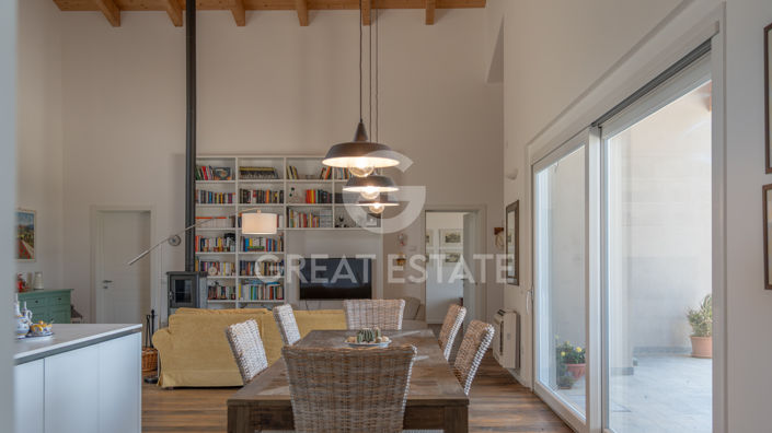 Image No.37-3 Bed Country House for sale
