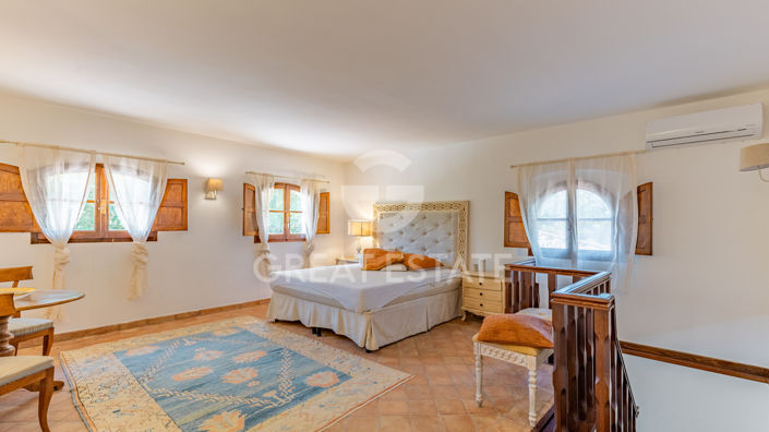 Image No.46-7 Bed Country House for sale