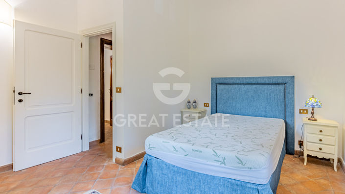 Image No.48-7 Bed Country House for sale