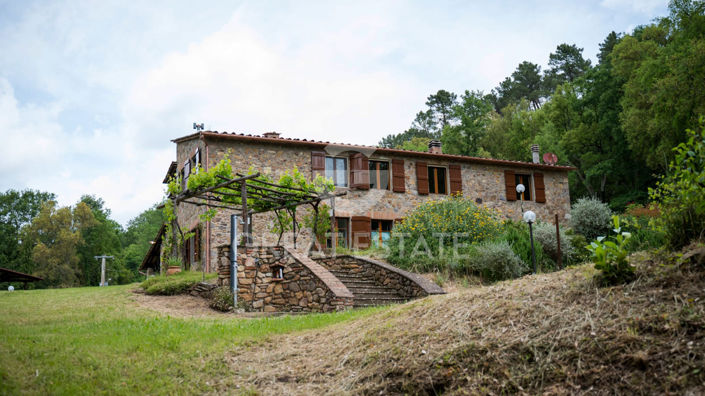Image No.12-3 Bed Country House for sale