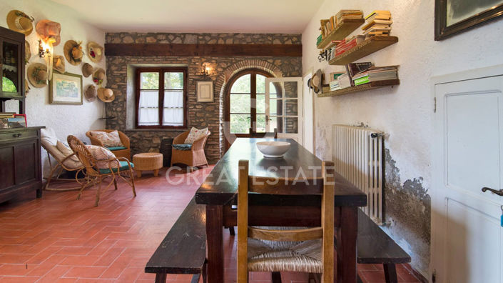 Image No.23-3 Bed Country House for sale
