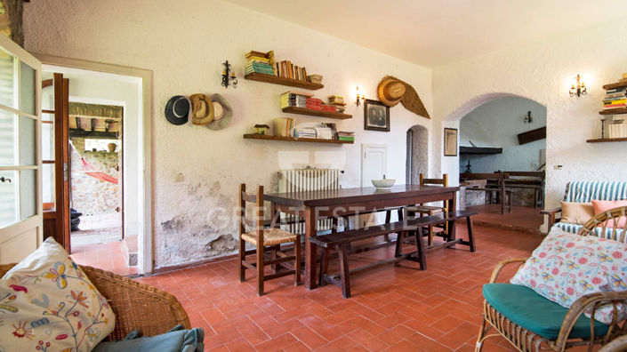 Image No.24-3 Bed Country House for sale